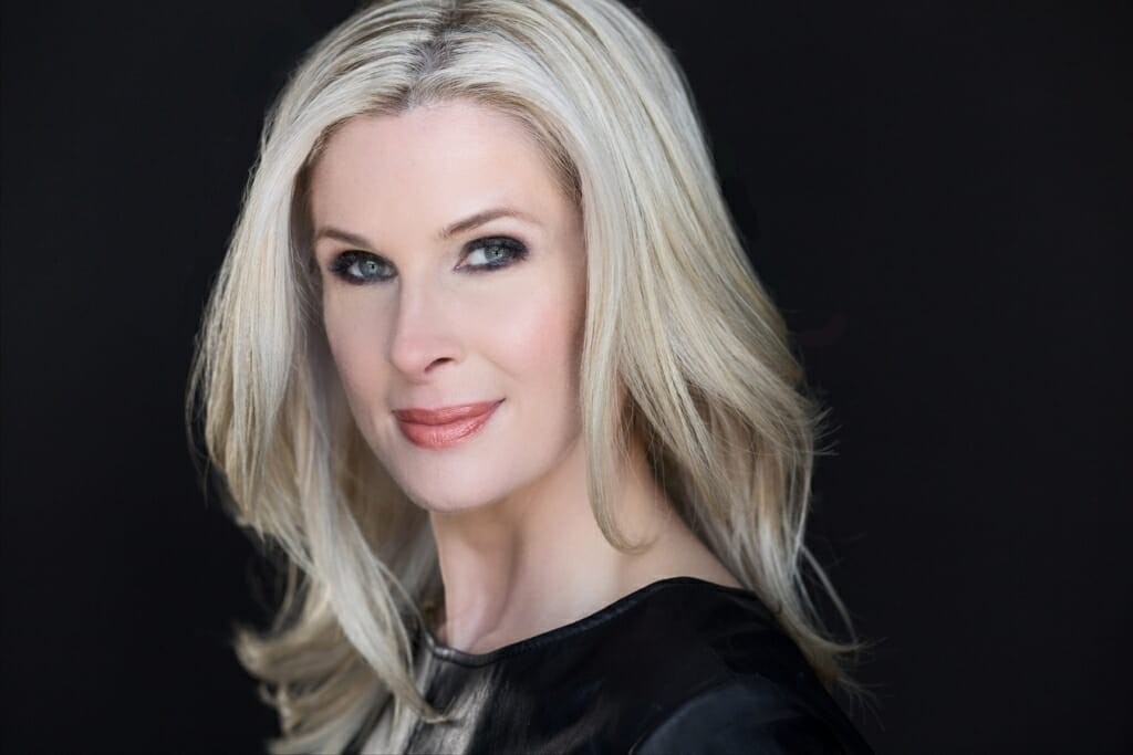 Headshot of a woman